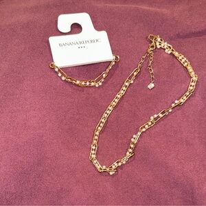 Banana Republic Gold Chain Necklace with Pearls